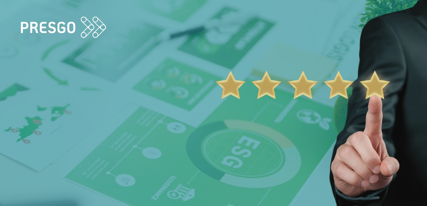 Mano señalando cinco estrellas de valoración sobre informes ESG, en referencia al rating ESG de proveedores